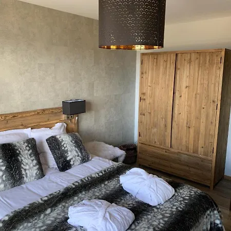 Chalet Montana シャレー *